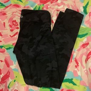 Lululemon Camo Wunder Unders